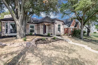 840 Chaparral Drive, Grand Prairie, TX 75052 - Photo 3