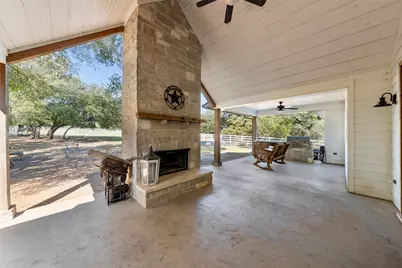 2005 Austin Hines Drive, China Spring, TX 76633 - Photo 25