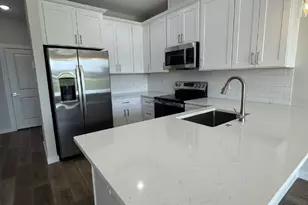 549 Galt Dr, Stephenville, TX 76401 - Photo 7