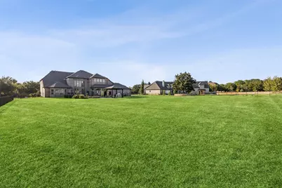 715 Simmons Road, Double Oak, TX 75077 - Photo 3