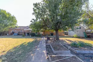 708 Aspen St, Knox City, TX 79529 - Photo 9