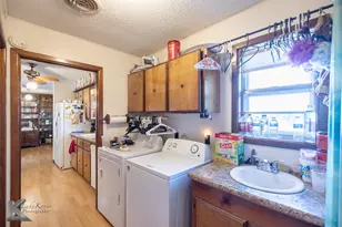 708 Aspen St, Knox City, TX 79529 - Photo 29