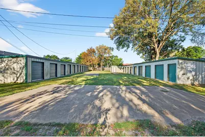 104 S Commercial Street, Bells, TX 75414 - Photo 1