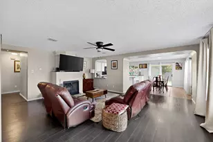 6525 Willow Oak Ct, Fort Worth, TX 76112 - Photo 9