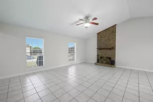 2017 Jessie Pl, Edgecliff Village, TX 76134 - Photo 7