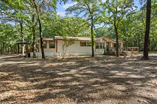 4415 Jackson Ln, Granbury, TX 76049 - Photo 3