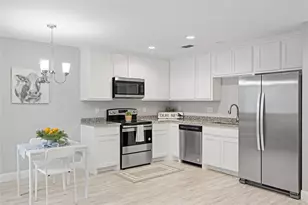 526 W Elm St, Denison, TX 75020 - Photo 5