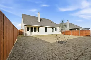 1240 Sabine River Ln, Springtown, TX 76082 - Photo 19