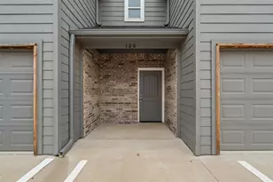 113 Abbey Park Ct, Granbury, TX 76049 - Photo 3