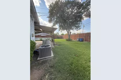 8133 Cavalier Circle, Dallas, TX 75227 - Photo 27