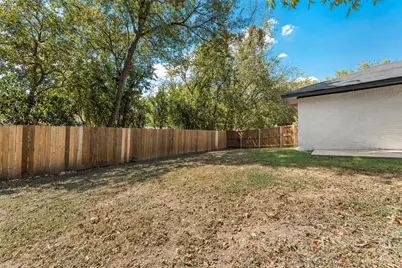 1309 Sycamore Street, Waxahachie, TX 75165 - Photo 19