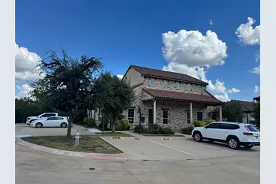 207 E Debbie Lane, Mansfield, TX 76063 - Photo 9