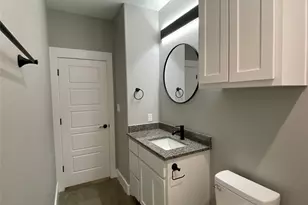 114 W Walker St, Denison, TX 75021 - Photo 5