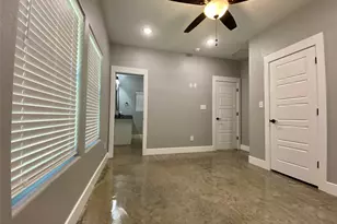 114 W Walker St, Denison, TX 75021 - Photo 13