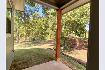 114 W Walker Street, Denison, TX 75021 - Photo 3