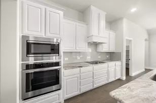 12980 Little Wolf Dr, Godley, TX 76044 - Photo 13