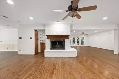 4400 Summercrest Court, Fort Worth, TX 76109 - Photo 3