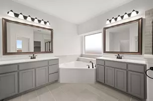 12912 Little Wolf Dr, Godley, TX 76044 - Photo 11