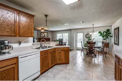 8606 Scooner Street, Rowlett, TX 75089 - Photo 7