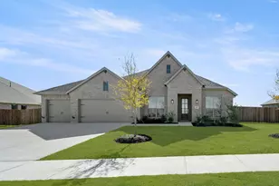 109 Grey Wolf Ct, Godley, TX 76044 - Photo 29