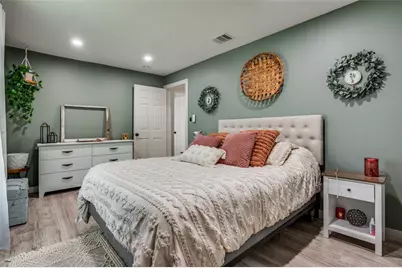 2535 Ghent Street, Dallas, TX 75215 - Photo 13