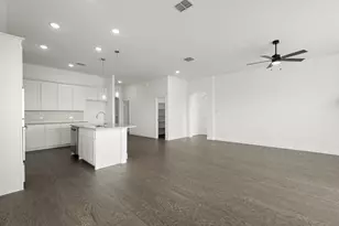 121 Grey Wolf Ct, Godley, TX 76044 - Photo 9