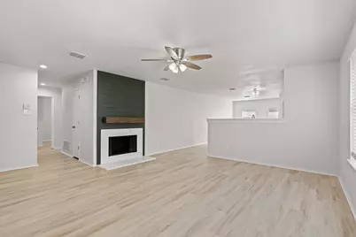 1129 Cottonwood Drive, Crowley, TX 76036 - Photo 5