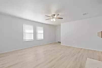 1129 Cottonwood Drive, Crowley, TX 76036 - Photo 7