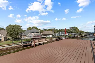 111 Saint Annes Dr, Mabank, TX 75156 - Photo 33