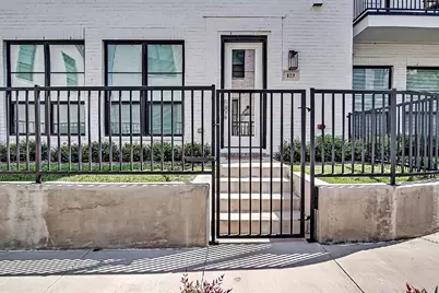 123 Garden Court E, Arlington, TX 76013 - Photo 3