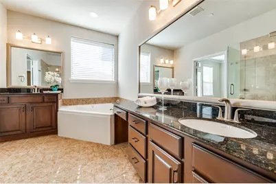 7229 Parkwood Boulevard, Plano, TX 75024 - Photo 17