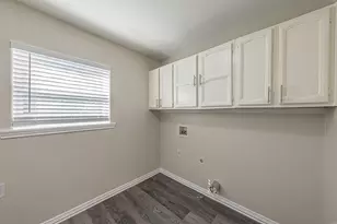 2820 Forest Ave, Fort Worth, TX 76112 - Photo 15