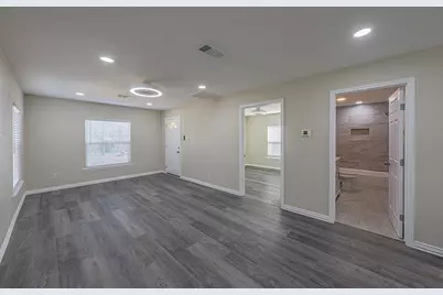 2820 Forest Avenue, Fort Worth, TX 76112 - Photo 13