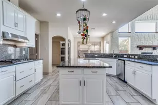 1502 Shadow Brook Trail, Garland, TX 75043 - Photo 13