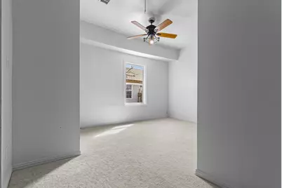 704 S Beacon Street, Dallas, TX 75223 - Photo 15