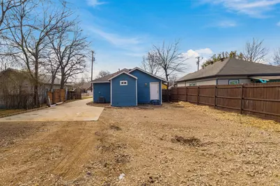 704 S Beacon Street, Dallas, TX 75223 - Photo 27