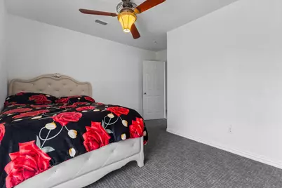 704 S Beacon Street, Dallas, TX 75223 - Photo 21