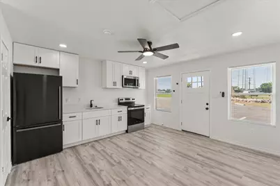 900 S Tool #5, Tool, TX 75143 - Photo 5