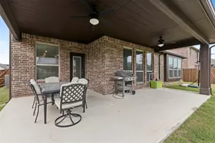 900 Superbloom Ave, Justin, TX 76247 - Photo 29