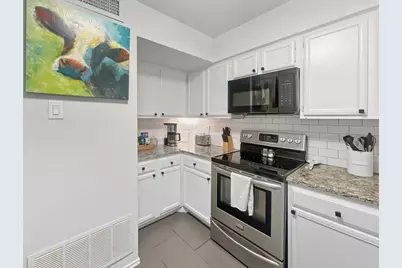 15151 Berry Trail #601, Dallas, TX 75248 - Photo 11