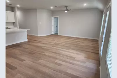 1010 Rosemary Hill Drive, Princeton, TX 75071 - Photo 11