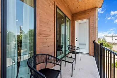 1021 Mobile Street, Dallas, TX 75208 - Photo 13