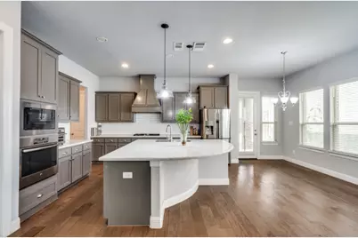 12533 Akenside Road, Frisco, TX 75035 - Photo 3