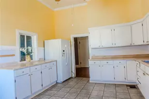 710 S Magnolia St, Palestine, TX 75801 - Photo 25