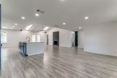 933 Charleston Court, Bedford, TX 76022 - Photo 7