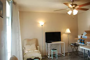 1808 Western Park Dr, Dallas, TX 75211 - Photo 3