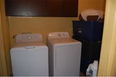 1808 Western Park Drive, Dallas, TX 75211 - Photo 9