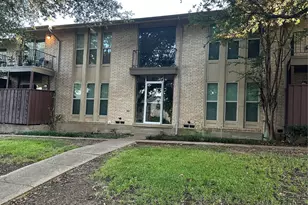 5820 Sandhurst Ln, Dallas, TX 75206 - Photo 1