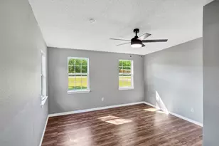 1941 Lariat Ln, Burleson, TX 76028 - Photo 23