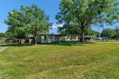 1941 Lariat Lane, Burleson, TX 76028 - Photo 5